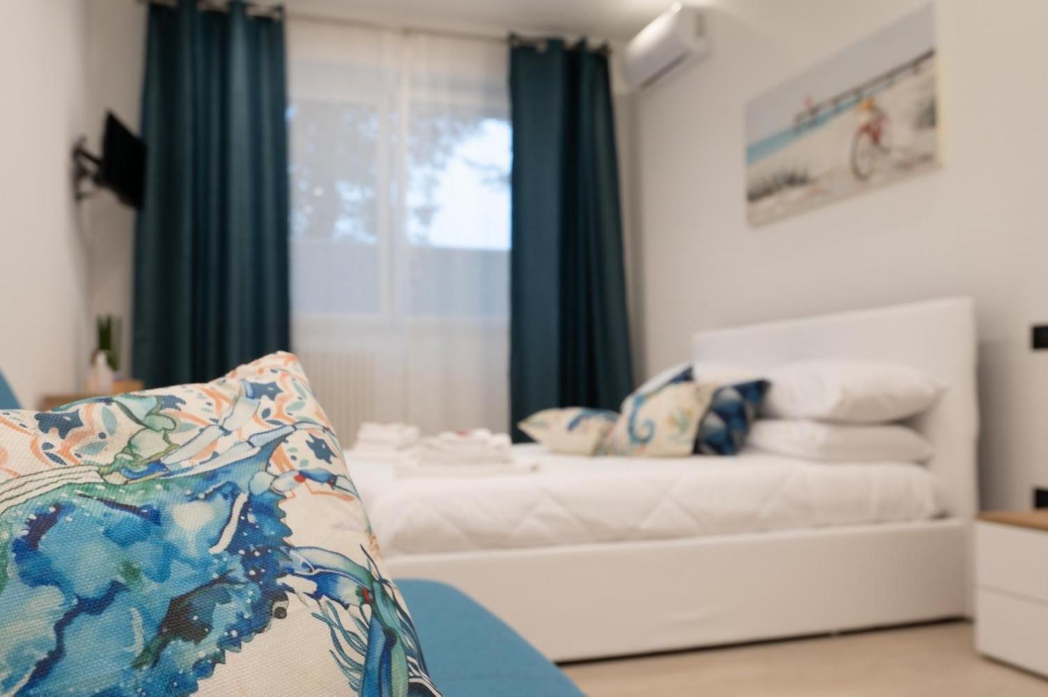 Da Zia Gina Locazione Turistica Hotel Bisceglie Bagian luar foto